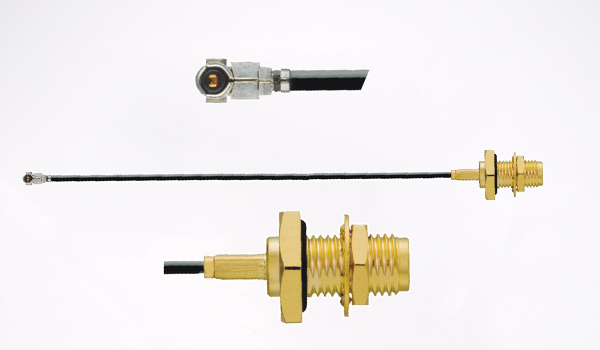 RF cable adaptor